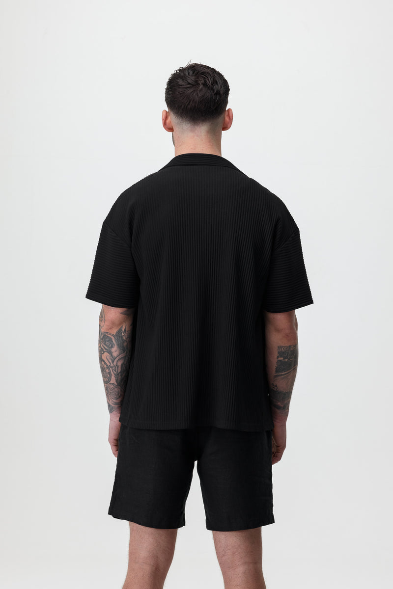 PLEATED SHIRT - BLACK